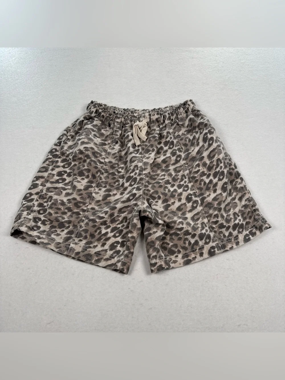 Aerie Elastic Waist Drawstring Jorts Cake Batter Women M Leopard Pull On Shorts - Picture 7 of 9